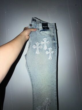 Men Brand New Light Blue Skinny Jeans with White Cross embroidery